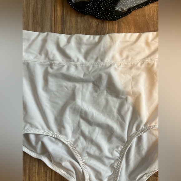Warner's Women's Blissful Benefits No Muffin Top 4 Pack Brief Panty Sz S -5 - Picture 3 of 7